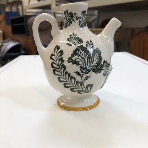 Sweet little Flower Pot